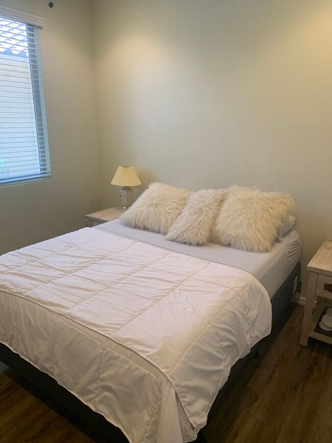 Building Photo - 21605 N 261st Ave