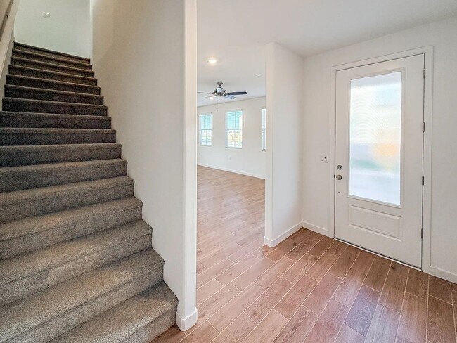 Building Photo - 12541 Camino Glorieta