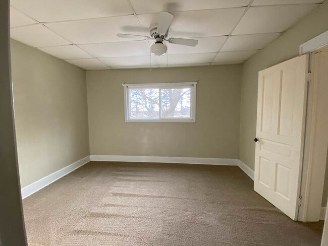 First Floor Bedroom - 1137 S Union Rd