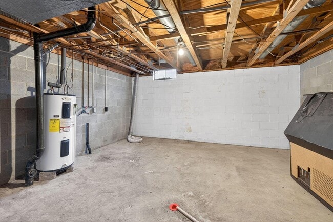 Building Photo - 6477 Brookedge Ct