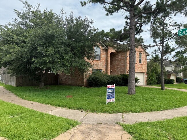 Building Photo - 2601 Easton Springs Ct