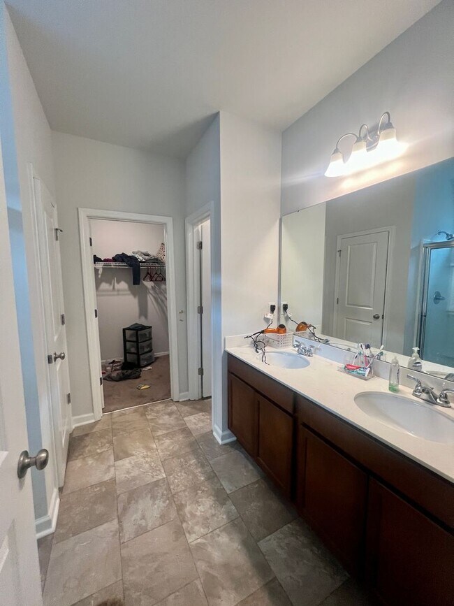 Building Photo - Parsons Mill Castle Hayne, 4BR, 2 Car Gara...