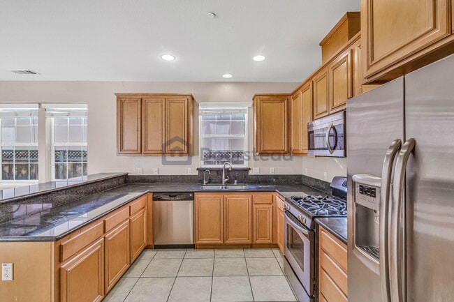 Building Photo - 2743 Lavender Ter