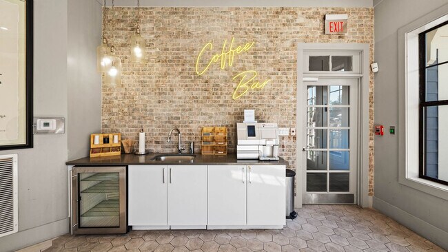 Building Photo - 5224 Net Dr