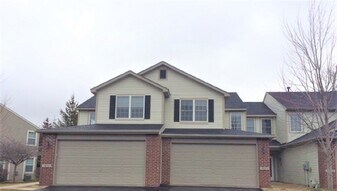 Building Photo - 7874 Garland Ln N