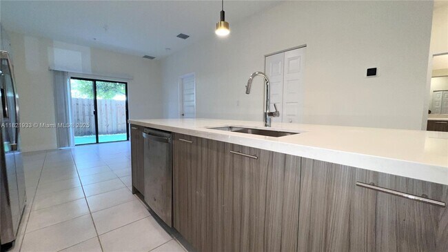 Building Photo - 8045 NW 104th Ave