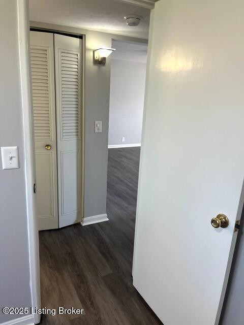 Building Photo - 142 Woodmore Ave