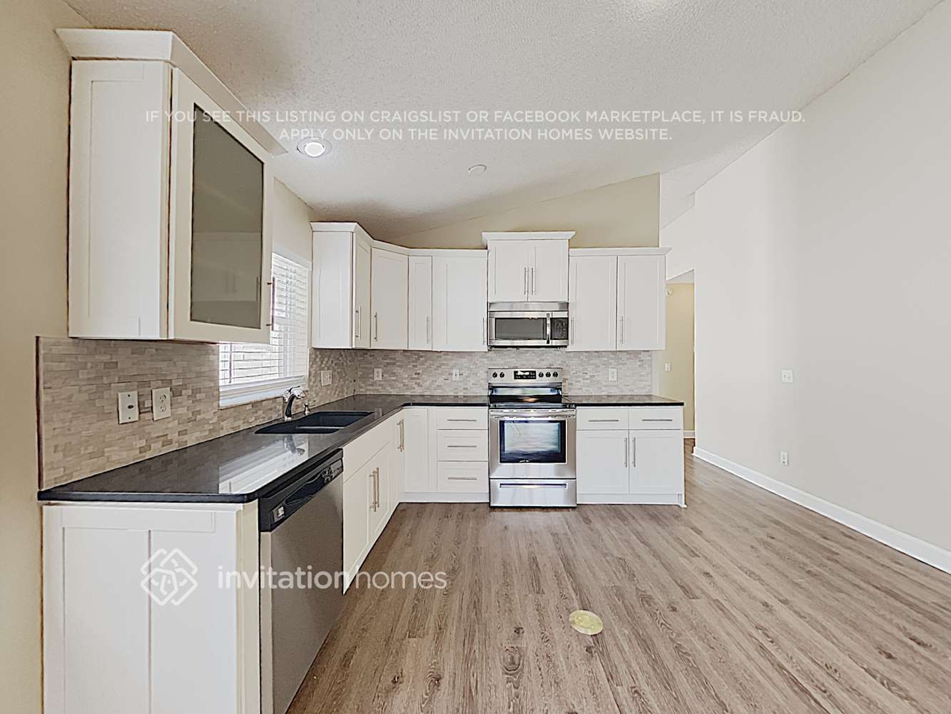 Building Photo - 12870 Maribou Cir