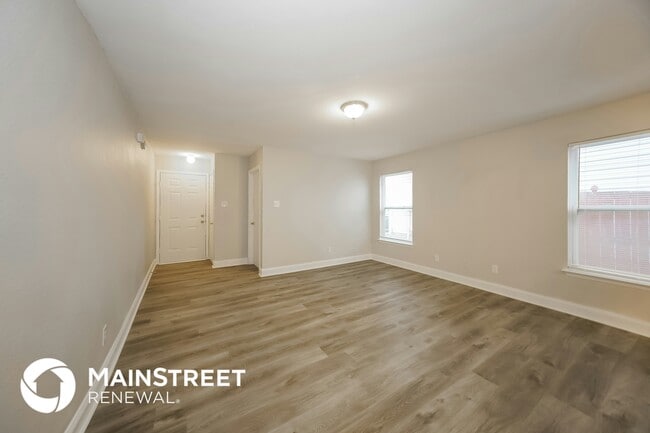 Building Photo - 8431 Sansa St