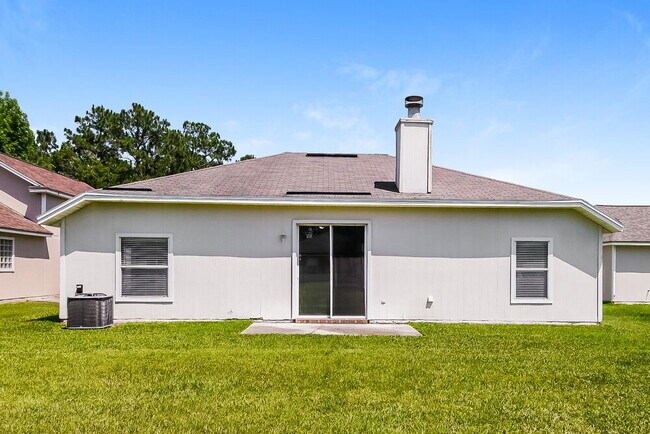 Building Photo - 10332 Marsh Hawk Dr