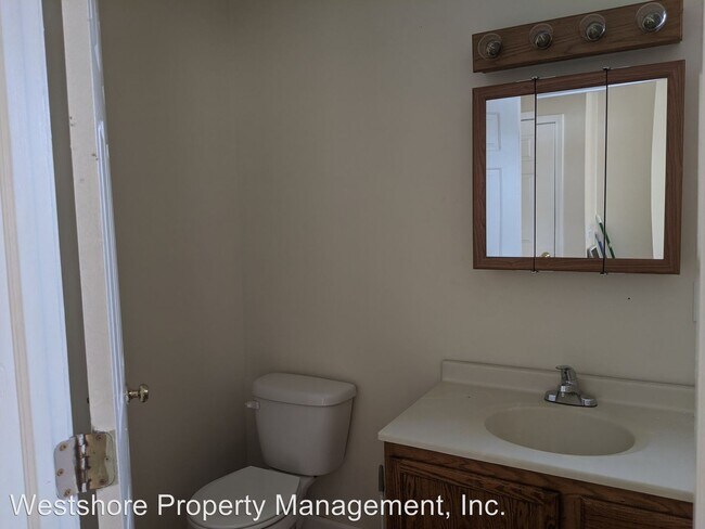 Building Photo - 5 br, 2.5 bath House - 2331 McCracken St
