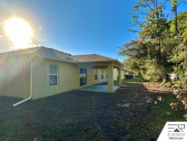 Building Photo - 59 Riverina Dr