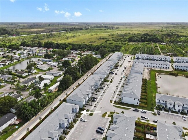 Building Photo - 35779 SW 178th Ct