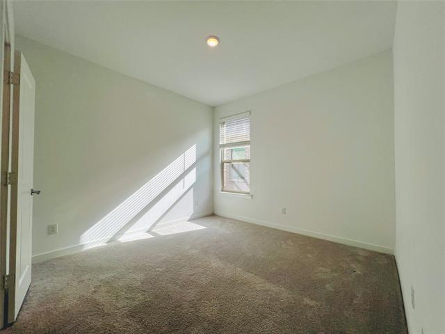 Building Photo - 130 Starfall Dr