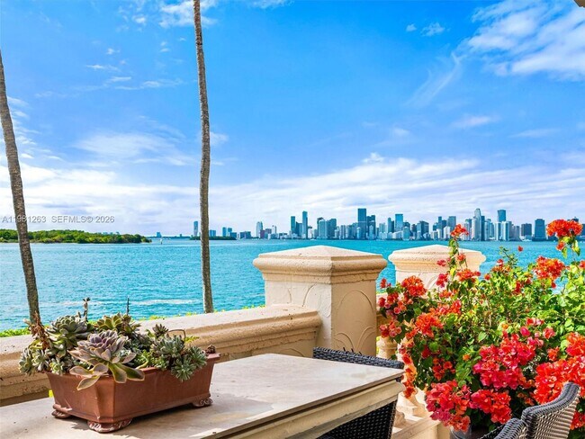 Building Photo - 2416 Fisher Island Dr