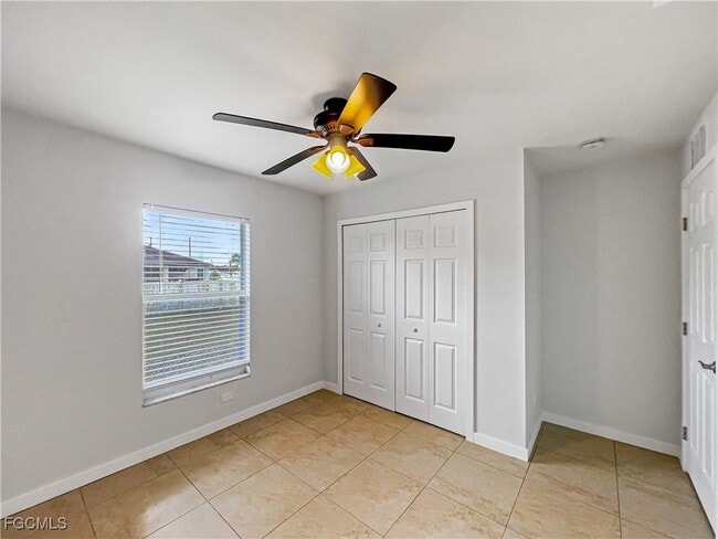 Building Photo - 210 Manatee St