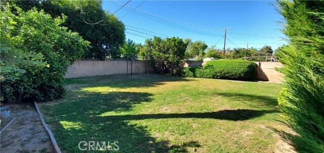 Building Photo - 15038 Hiawatha St