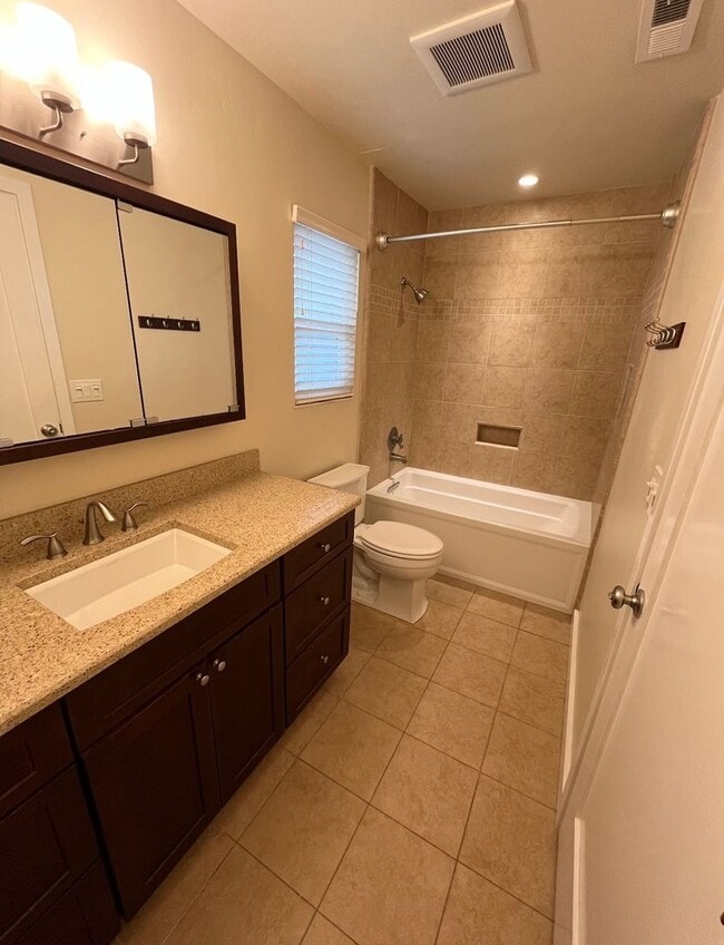 Building Photo - Eastside Single-Story Home with Updates & Private Yard