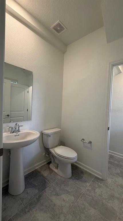 Building Photo - 2152 Sweet Honey Ln