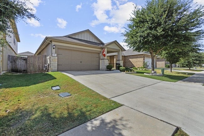 Building Photo - 109 Mountain Valley St