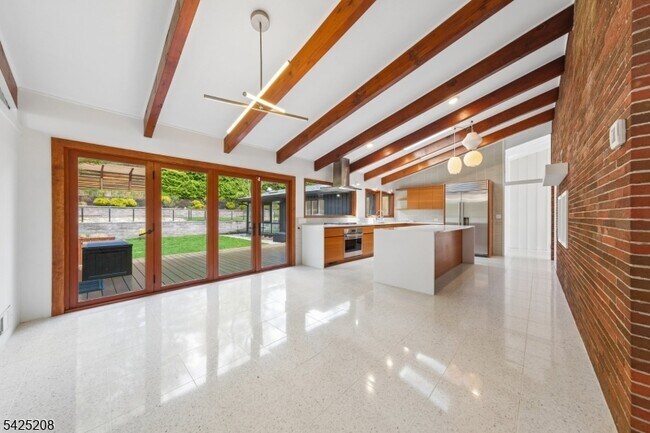 Building Photo - 293 Wyoming Ave