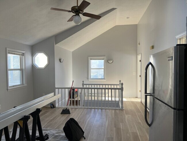 Primary Photo - 135 Williams Ave
