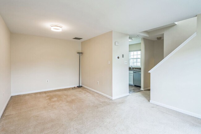 Building Photo - 46051 Marble Terrace