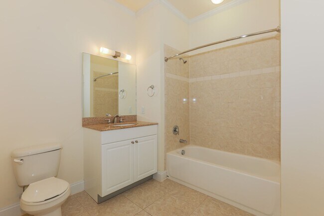 Building Photo - 1/Bdrm 1/Bath - Waterfront - EZ Transport to NYC