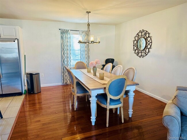 Building Photo - 18 Hawkins St