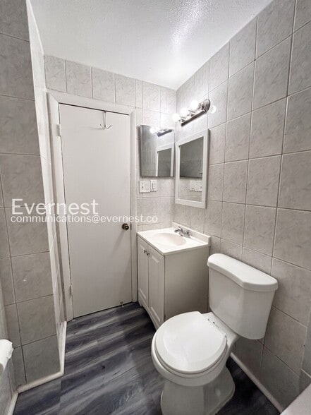 Building Photo - 4207 E Sandalwood Cir S
