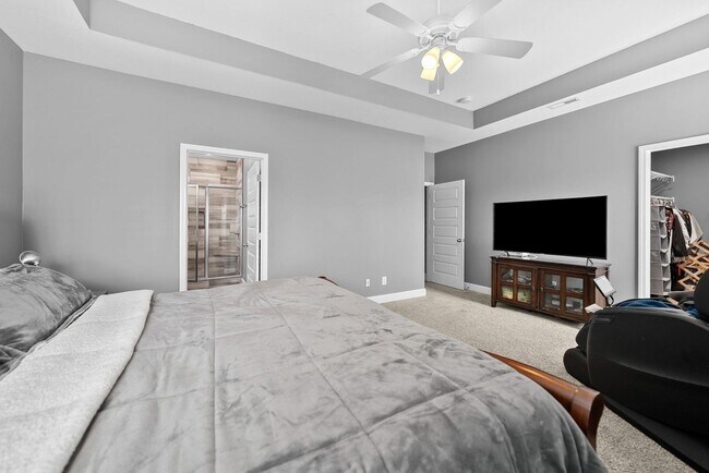 Building Photo - 1116 Eagle's View Dr