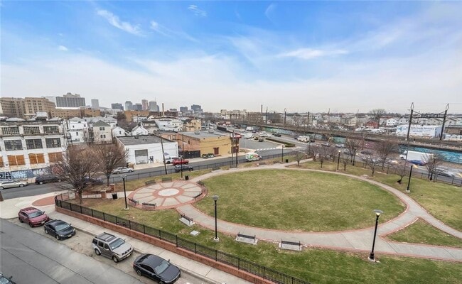 Building Photo - TYwardy