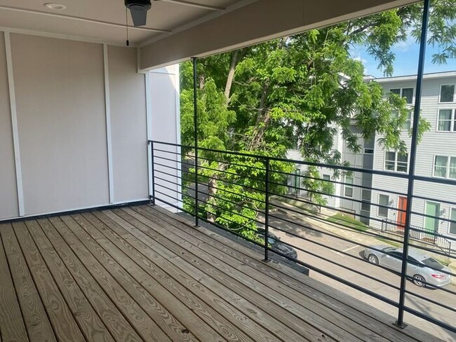 Building Photo - Newer Contruction - 3 Bed 3.5 Bath 3 Stories!