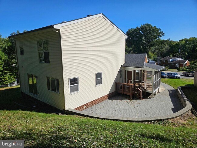 Primary Photo - 5426 Enid Pl