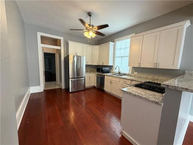 Building Photo - 8421 Cohn St