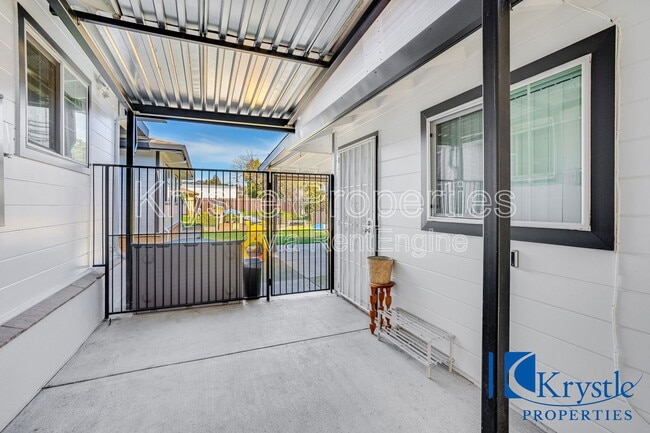 Building Photo - 118 Halabuk Ct