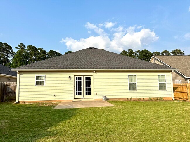 Building Photo - 960 Watermark Dr