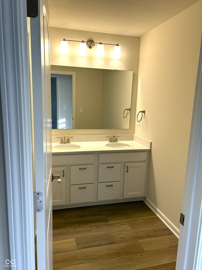 Building Photo - 3277 Haflinger Dr