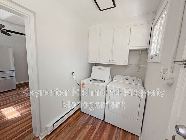 Building Photo - 2902 Irisdale Ave