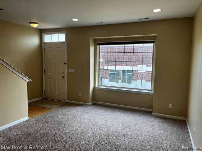 Building Photo - 3177 Newbury Pl