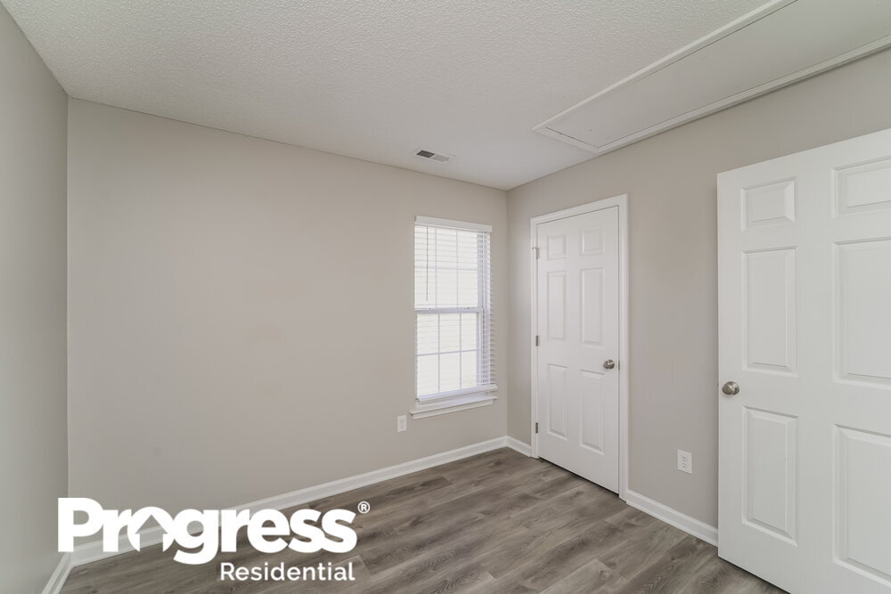 Building Photo - 2454 Saguaro Ln