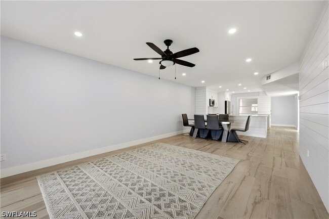 Building Photo - 1330 Derbyshire Ct