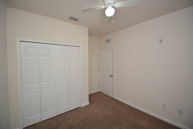 Building Photo - "Charming 3-Bedroom Condo Haven in St. Aug...
