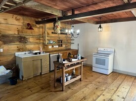 Building Photo - 106 Wheelock Ave