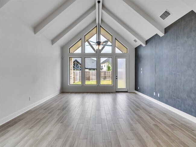 Building Photo - 31422 Weathered Cabin Ct