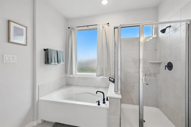 Building Photo - 1104 Silverthorne Trl