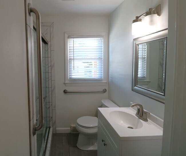 Building Photo - 5611 Windy Hill Dr
