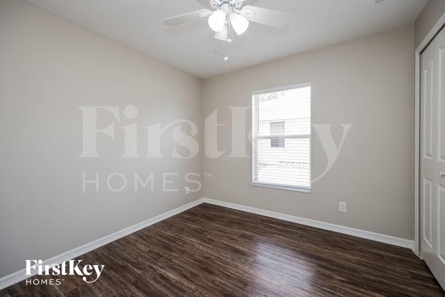 Building Photo - 3945 N Cranberry Blvd