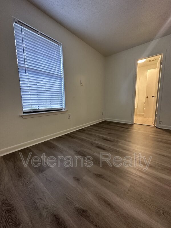 Building Photo - 111 Via Don Ray Rd