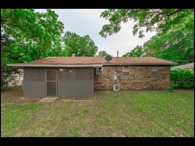 Building Photo - 4716 Buckingham Pl